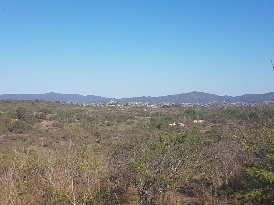 OPORTUNIDAD FRACCIÓN DE LOTE VILLA CARLOS PAZ