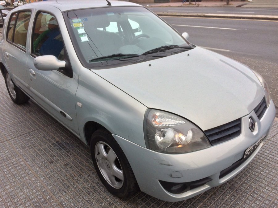 RENAULT CLIO 1.6 5 PUERTAS 2007 IMPECABLE