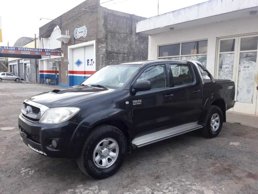 Toyota Hilux 2009 4×2 SR D/C