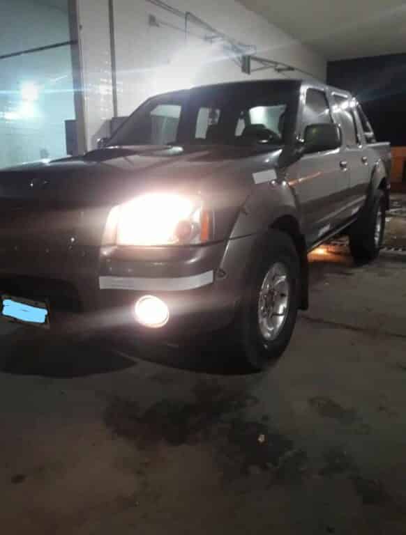 Nissan Frontier 2.8 diesel 4×2 modelo 2007