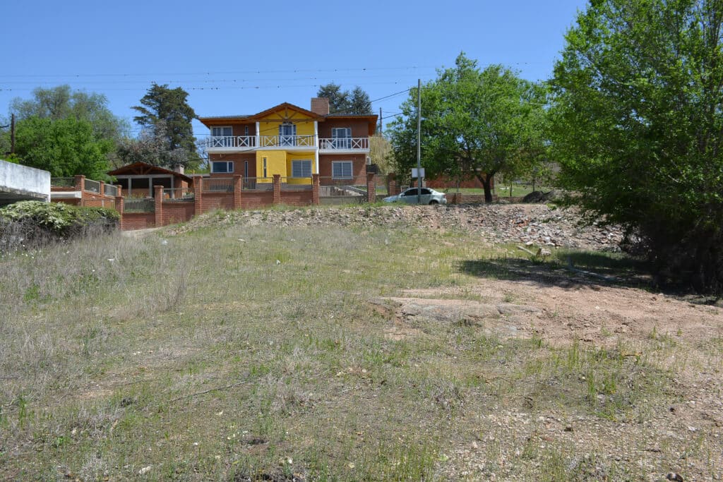 Vendo Lote en Villa Carlos Paz (Villa del Lago)