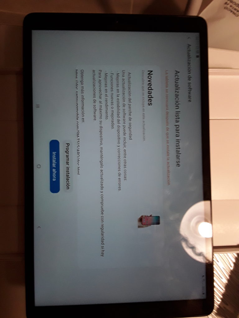 Vendo tablet Samsung de una semana con teléfono incluido dos en uno