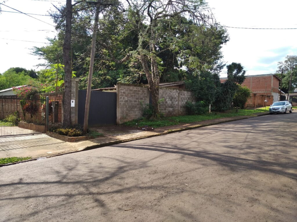 Vendo dueño directo terreno en "Puerto Iguazú Misiones"